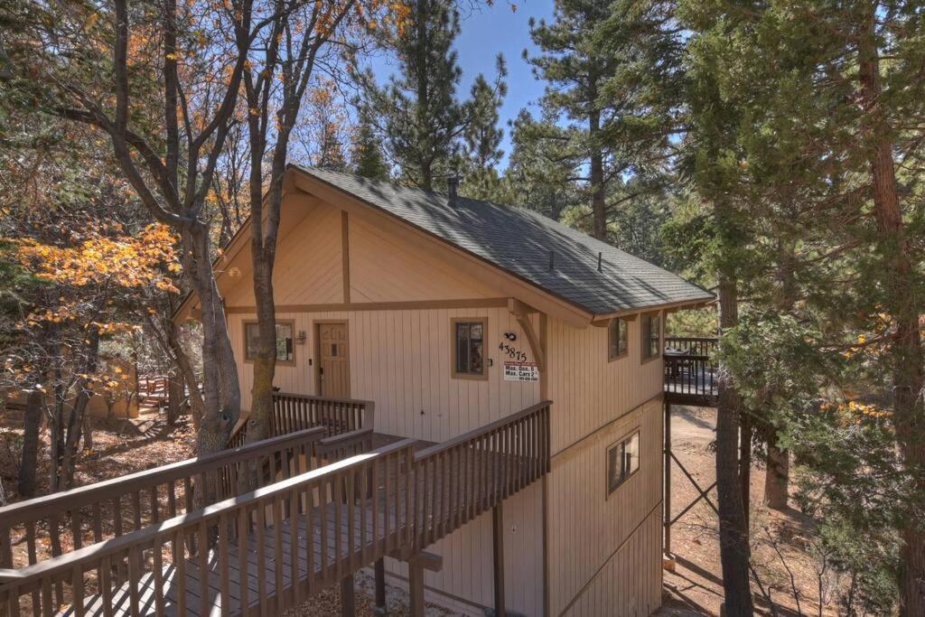 Everwood Serenity Treehouse Ontrail Head/Sledding Villa บิ๊กแบร์เลค ภายนอก รูปภาพ